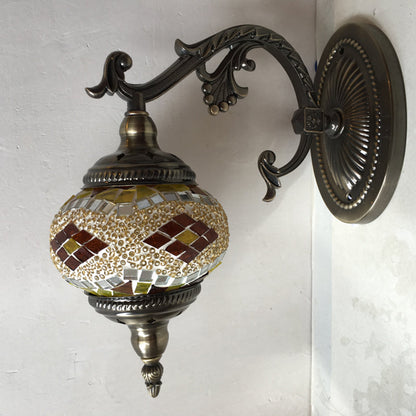 Vivolux | Gekromde Arm Wandlamp Traditionary Metaal 1 Kop Bruin Muur Gemonteerde Lamp met Bal Geel/Groen Glazen Kap voor Balkon