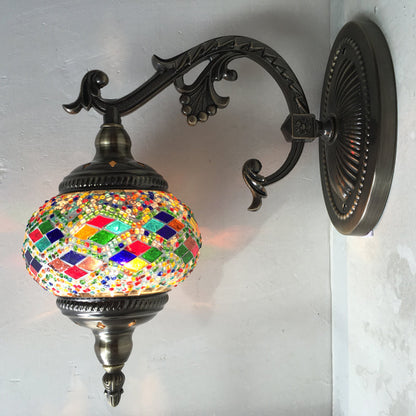 Vivolux | Gekromde Arm Wandlamp Traditionary Metaal 1 Kop Bruin Muur Gemonteerde Lamp met Bal Geel/Groen Glazen Kap voor Balkon