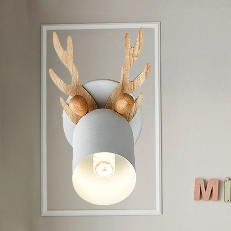 Vivolux | Noordse stijlvolle wandlicht met taps toelopende lampenkap 1 licht metalen wandlamp met takken voor woonkamer