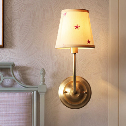 Vivolux | 1 Kopf Tapered Shade Wandlampe im traditionellen Stil, Stoff Metall Wandleuchte in Gold für Kinderzimmer