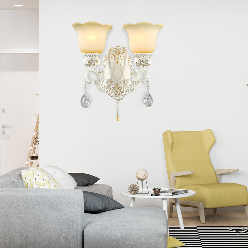 Vivolux | Gekartelde Witte Glas Wandlamp Traditioneel 1/2 Lichten Wandlamp met Irriserende Resin Achterplaat