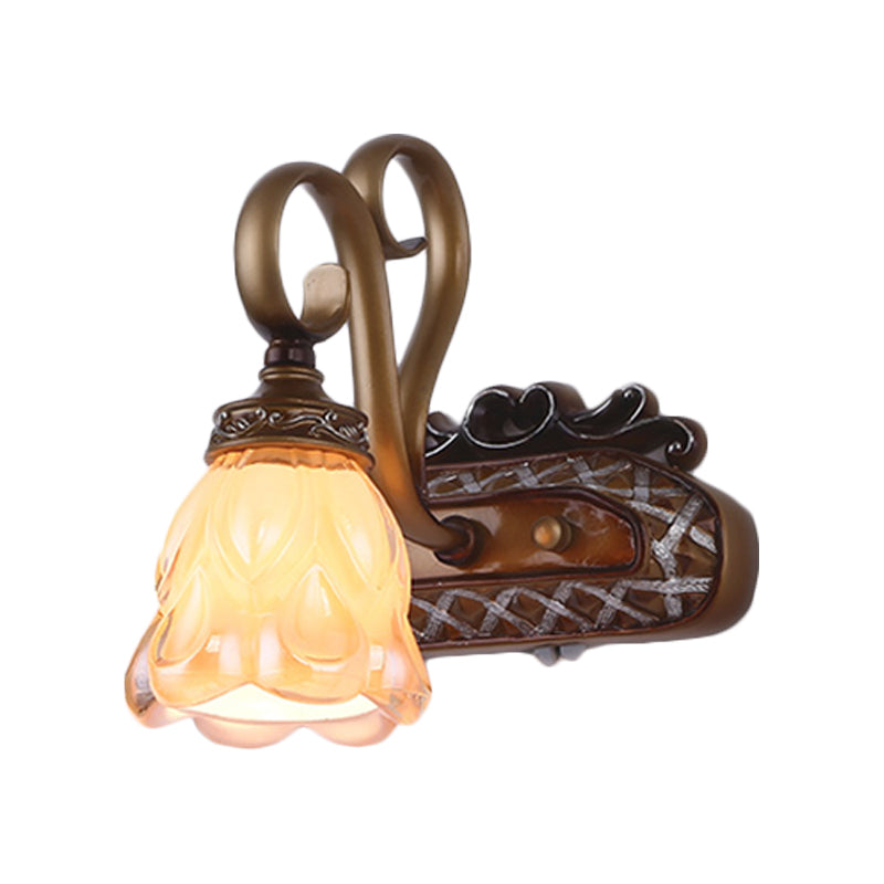 Vivolux | Tan Textured Glas IJzeren Wandlamp Flared 1/2 Lichten Traditionele Wand Gemonteerde Vanity Light