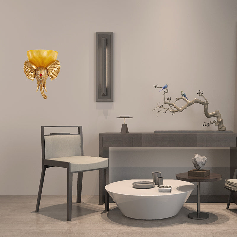 Vivolux | Kolonial Bowl Wandmontage Verlichting Amber Glas 1 Kops Wandlamp met Wit/Gouden Olifantsneus naar Links/Rechts