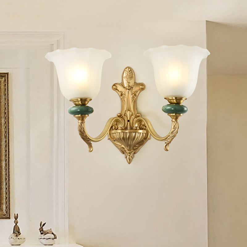 Vivolux | 1/2-Head Bell Wandlamp Vintage Stijl Opal Glass Wandmontage Lamp met Gouden Gebogen Arm voor Bedzijde