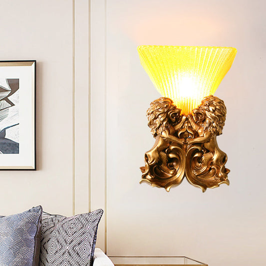 Vivolux | Vintage Flared Wandleuchte 1 Licht Gelbes Geripptes Glas Wandmontierte Lampe mit Messingfinish Harzlöwe