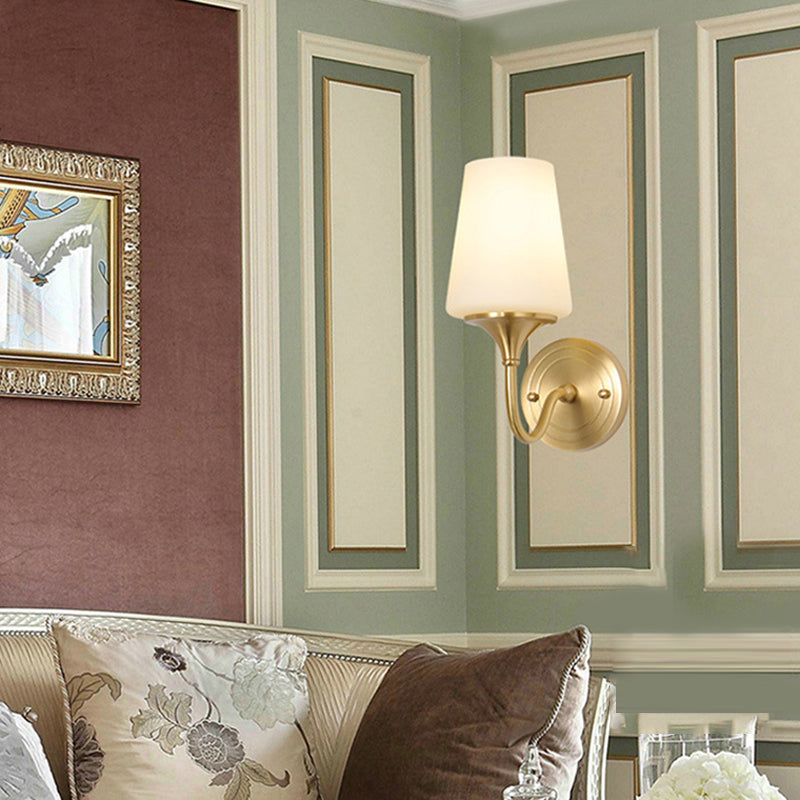 Vivolux | 1/2-bowl kegelvormige schaduw wandlamp hedendaagse stijl witte glazen wandkandelaar verlichting in brons voor slaapkamer