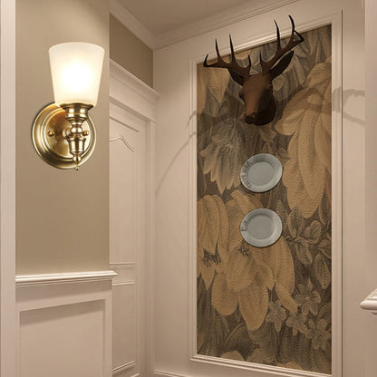 Vivolux | 1-Head Wandleuchte mit Kegel-Schatten Weißes Glas Modernistische Stil Schlafzimmer Wandleuchte in Gold