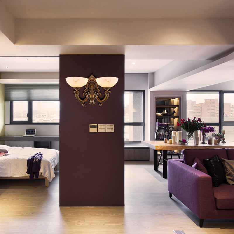 Vivolux | Antik Messing 1/2-Kugel Wandmontage Beleuchtung Kolonialstil Geätztes Glas Schirm Schatten Wandlampe