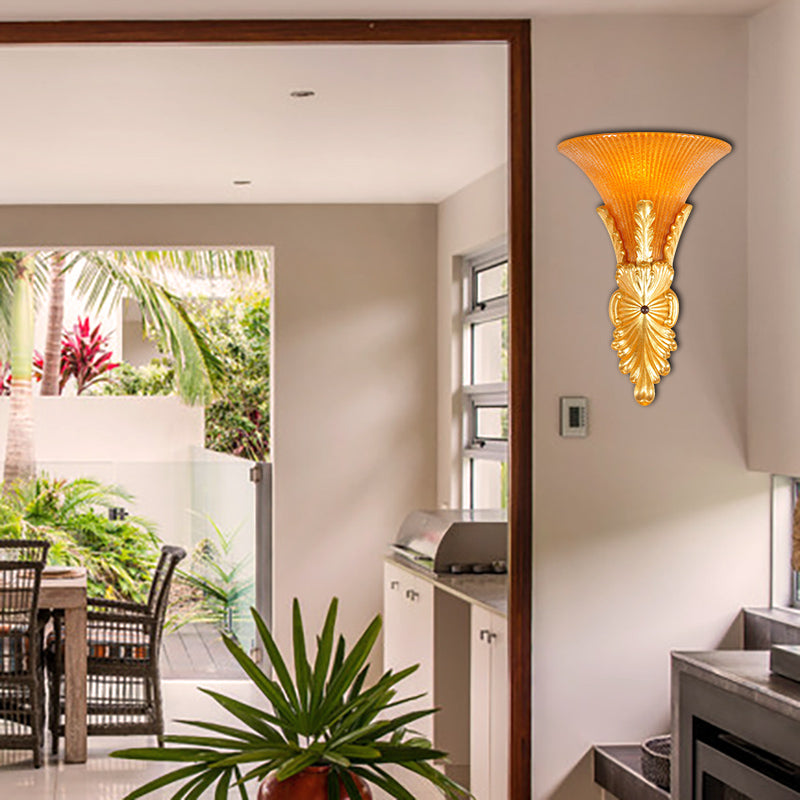 Vivolux | Gelbe Glasglockenwandmontagelampe Traditioneller Stil 1 Licht Flur Wandleuchte Beleuchtung in Bronze/Gold