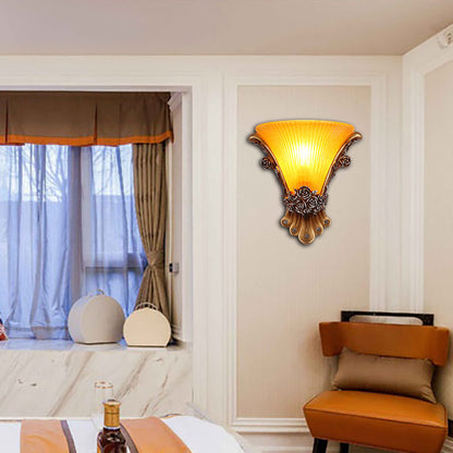 Vivolux | 1 Licht Wandlamp met Uitlopende Kap Geel Glas Modernistische Stijl Slaapkamer Wandlamp Wandlicht met Rozen Deco