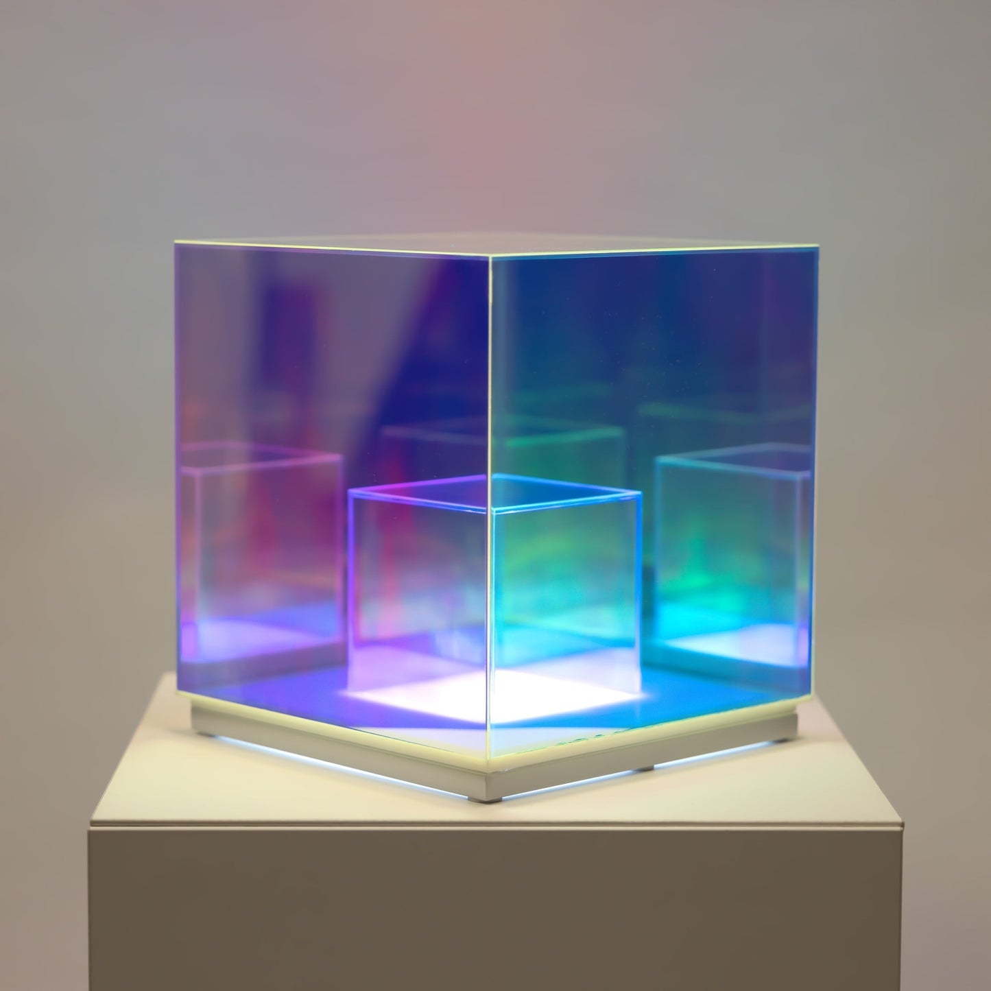 Vivolux | Konzentrische Würfel-Tischlampe, moderne Beleuchtung