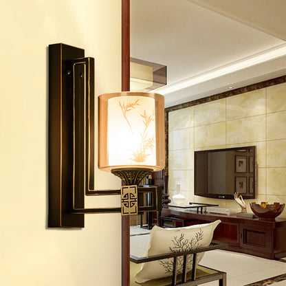 Vivolux | Zwarte cilinder voorwandlamp in traditionele stijl met amberkleurig glas 1 licht woonkamer wandlamp met metalen achterplaat