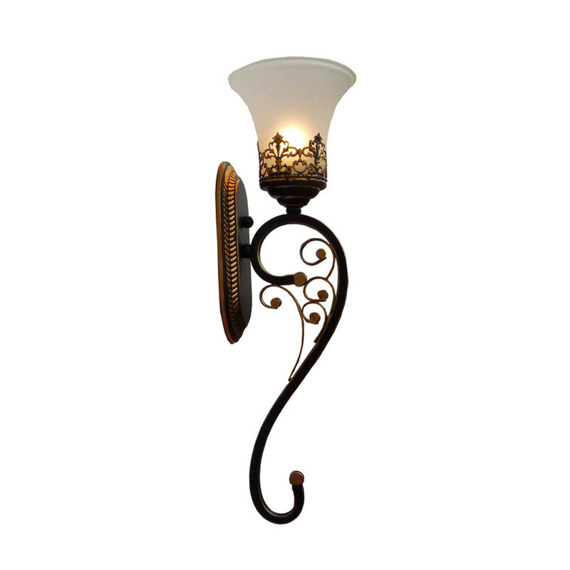 Vivolux | Zwarte en Gouden 1 Hoofd Wandmontage Lamp Plattelandsmetaal Gebogen Arm Wandlamp Verlichtingsarmatuur