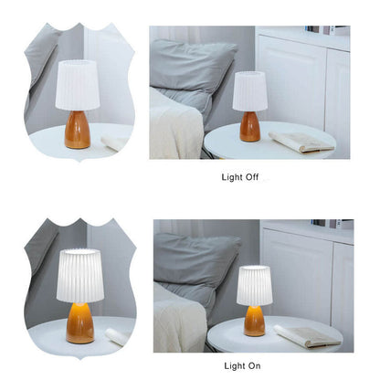 Vivolux | Skandinavische Retro-Tischlampe mit plissiertem Schirm und Glassockel