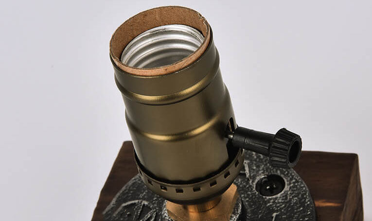 Vivolux | Vintage Industrie Eisen Glühbirne 1-Licht Tischlampe