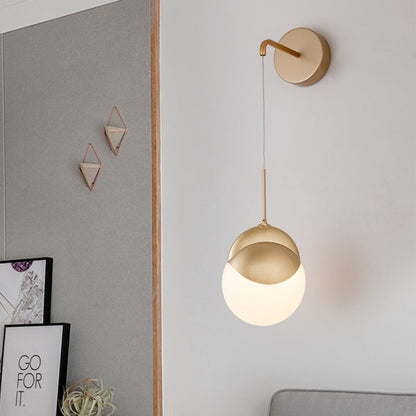 Vivolux | 1 Bulb Wohnzimmer Wandlampe Moderne Gold Wandleuchte mit rundem Milchglasschirm