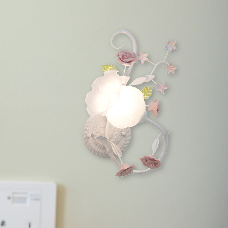 Vivolux | Traditionalisme Bloem Motief Muurmontage Lamp 1 Hoofdkraan Witte Glas Wandlamp voor Slaapkamer, Links/Rechts