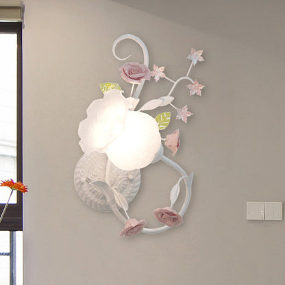 Vivolux | Traditionalisme Bloem Motief Muurmontage Lamp 1 Hoofdkraan Witte Glas Wandlamp voor Slaapkamer, Links/Rechts