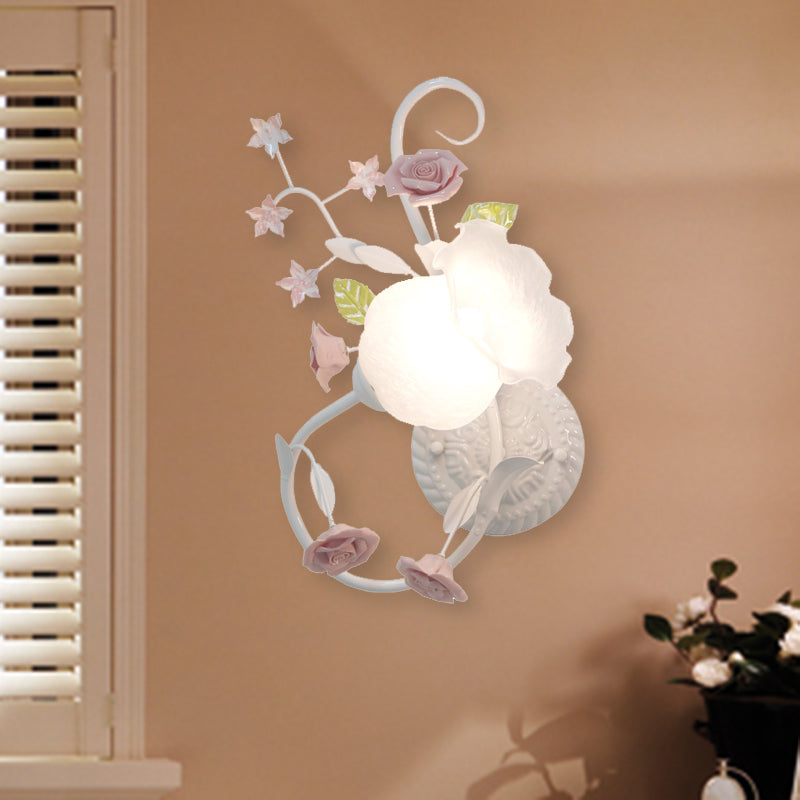 Vivolux | Traditionalisme Bloem Motief Muurmontage Lamp 1 Hoofdkraan Witte Glas Wandlamp voor Slaapkamer, Links/Rechts