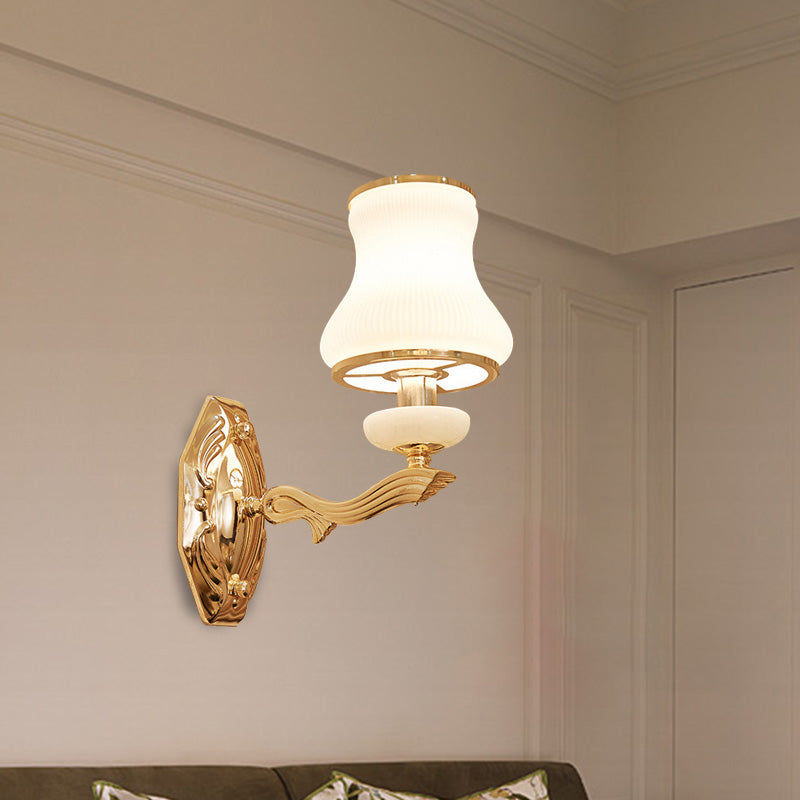 Vivolux | Bell Schlafzimmer Wandlampe Wand sconce Traditionell Opal Satinierte Glas 1/2 Glühbirnen Messing Wandlampe mit klarem Kristall Tropfen