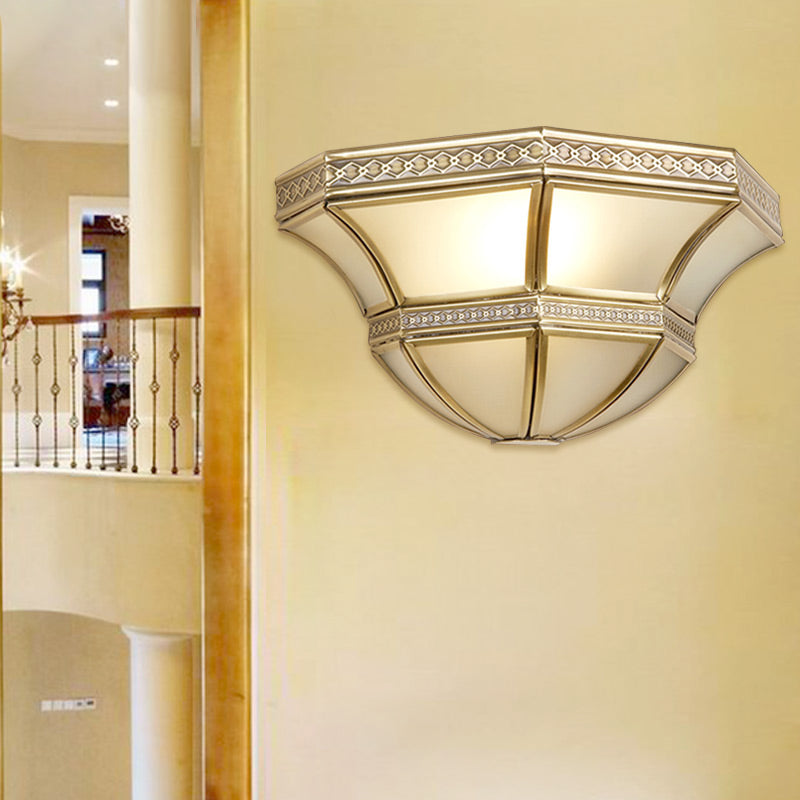 Vivolux | Flared Wandmontage Licht Traditionelles Opalglas 1 Licht Goldfinish Wandlicht