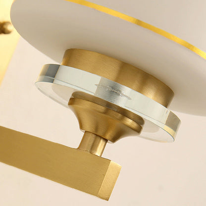 Vivolux | Einzelzylinder-Wandlampe Traditionelle Opal-Mattglas-Wandleuchte in Gold mit Swastika-Element