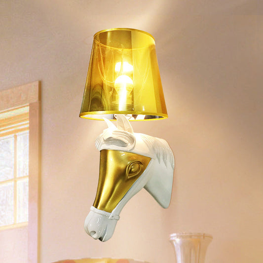 Vivolux | Traditionele Kegel Wandlamp Armatuur 1 Gloeilamp Stoffen Wandmontage Verlichting in Wit/Goud voor Slaapkamer met Paardenhoofdbasisplaat