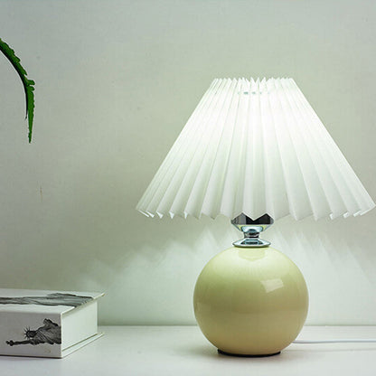 Vivolux | Nordische minimalistische 1-flammige Tischlampe aus Keramik mit Plissee