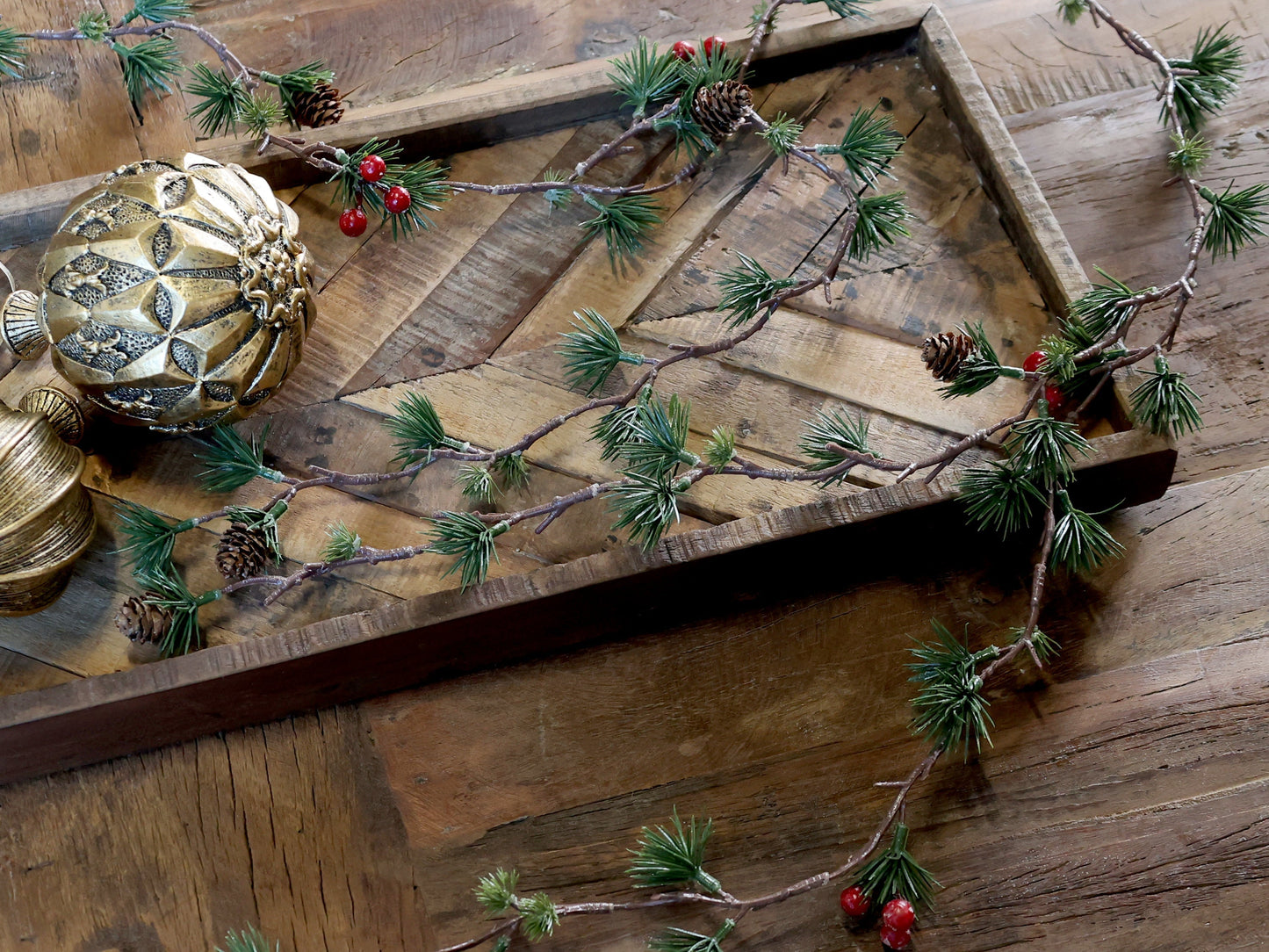 Vivolux | Chic Antique – Fleur Zedernbaumranke mit Beeren, L160 cm, Natur