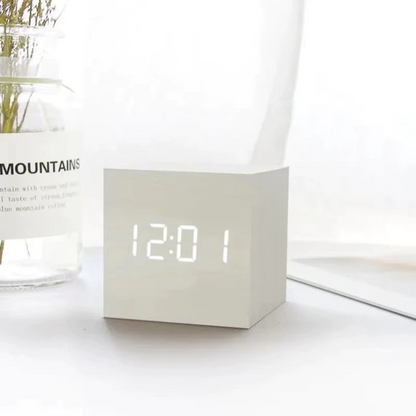 Vivolux | LED Würfel Uhr