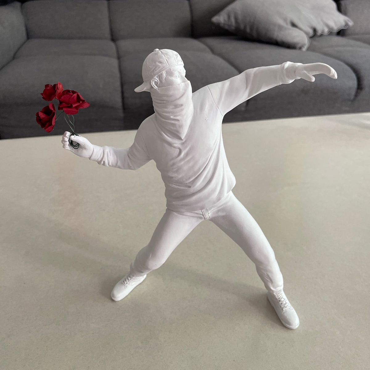 Vivolux | Banksy Flower Rioter