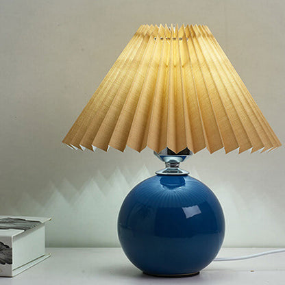 Vivolux | Nordische minimalistische 1-flammige Tischlampe aus Keramik mit Plissee
