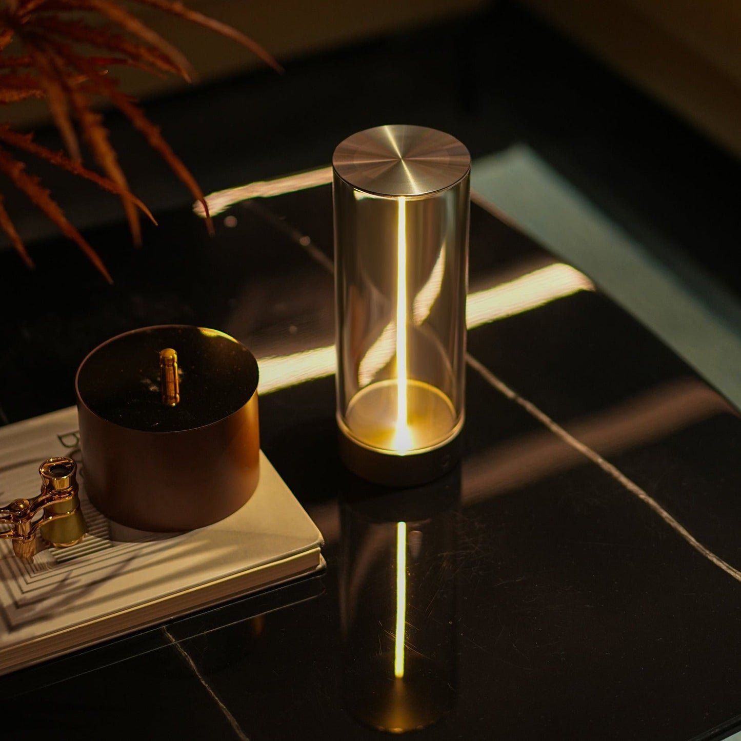 Vivolux | GlowBright | Tragbare LED-Lampe mit Kabellosem Design
