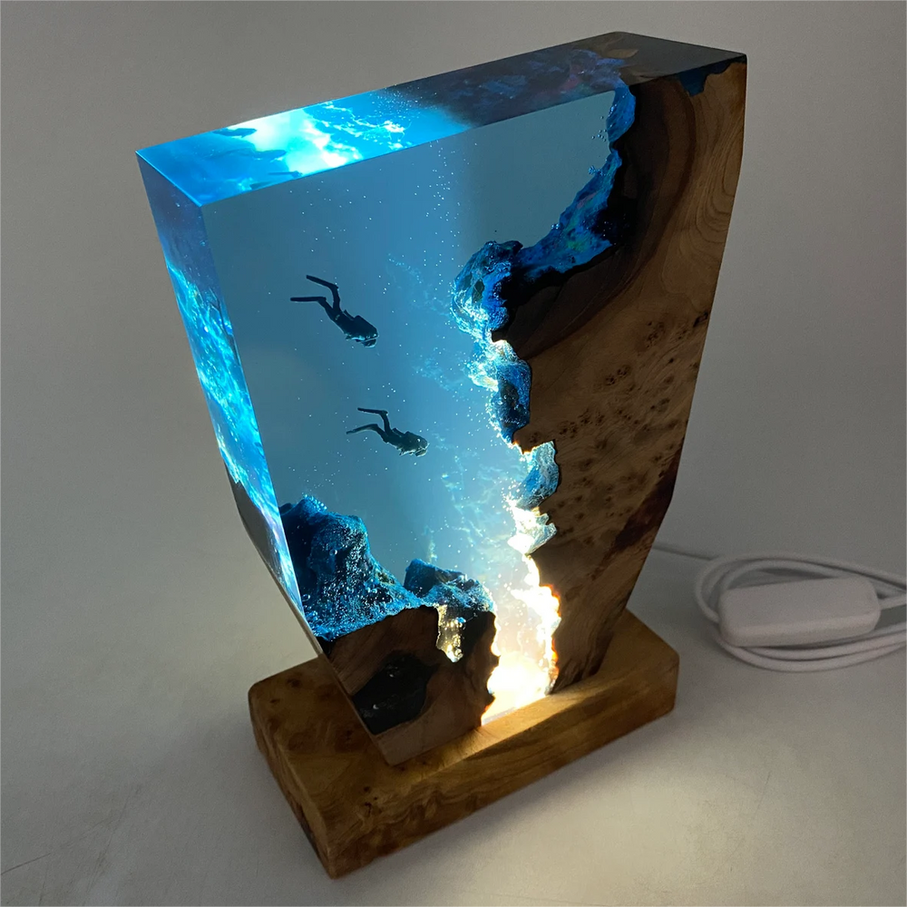 Vivolux | Abyss Aurora: Tauchen Sie ein in erleuchtete Tiefen