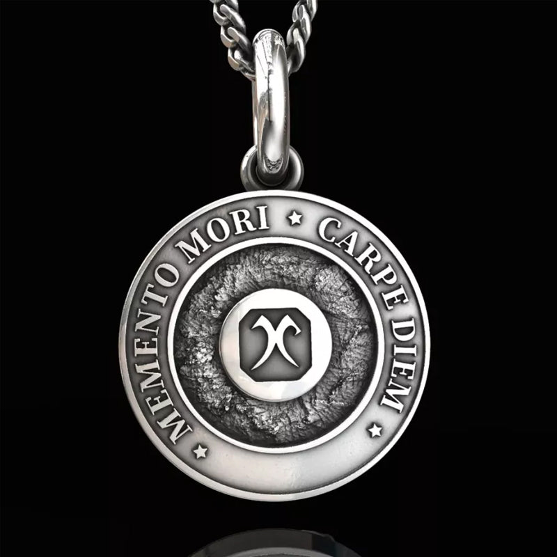 Memento Mori Totenkopf Anhänger