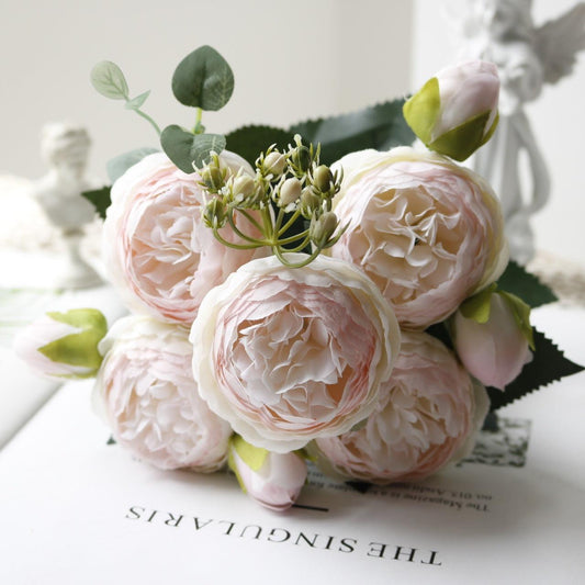 Vivolux | Blossom Kollektion: Exquisites 5-Kopf Seidenblumenbouquet