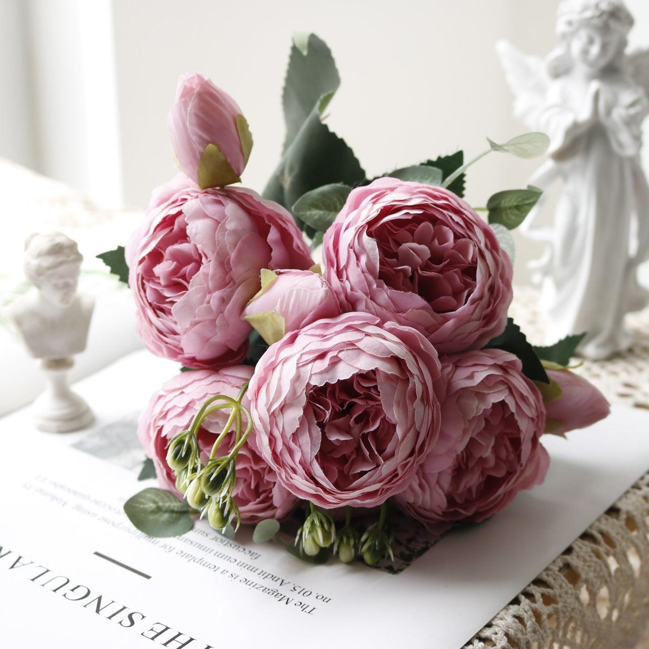 Vivolux | Blossom Kollektion: Exquisites 5-Kopf Seidenblumenbouquet