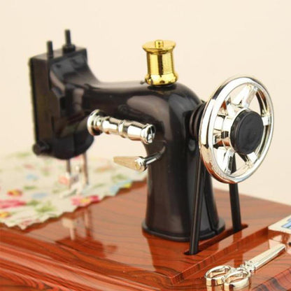 Vivolux | Mini Craft Retro Nähmaschine Dekor