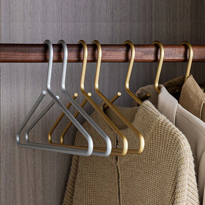 5 Stück Kleiderbügel aus massivem Mattgold/Silber │ Nahtloser Kleiderschrank-Organizer aus Metall