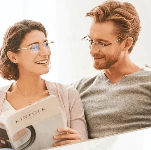 Progressive Lesebrille mit hoher Härte und Anti-Blaulichtfilter für die Ferne und die Nähe