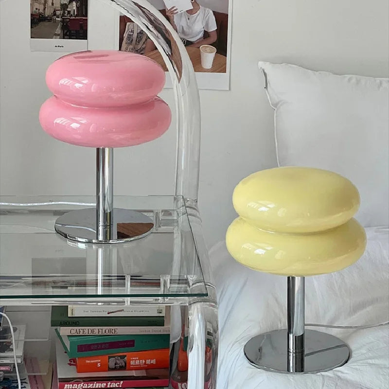 Vivolux | ItaliaDesign - Stilvolle Bauhaus-Tischleuchte für ein modernes Interieur