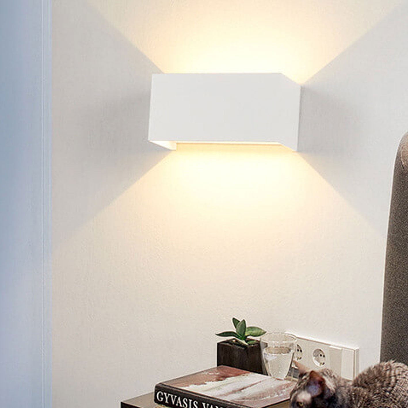 Vivolux | Moderne wasserdichte rechteckige LED-Wandleuchte für den Außenbereich mit Auf- und Ab-Beleuchtung