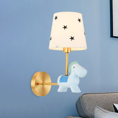 Vivolux | Blau/Rosa Trojanisches Pferd Wandlampe Kinder 1 Kopf Harz LED Wandlampe mit Fässern Stern/Punkt Stoffschirm