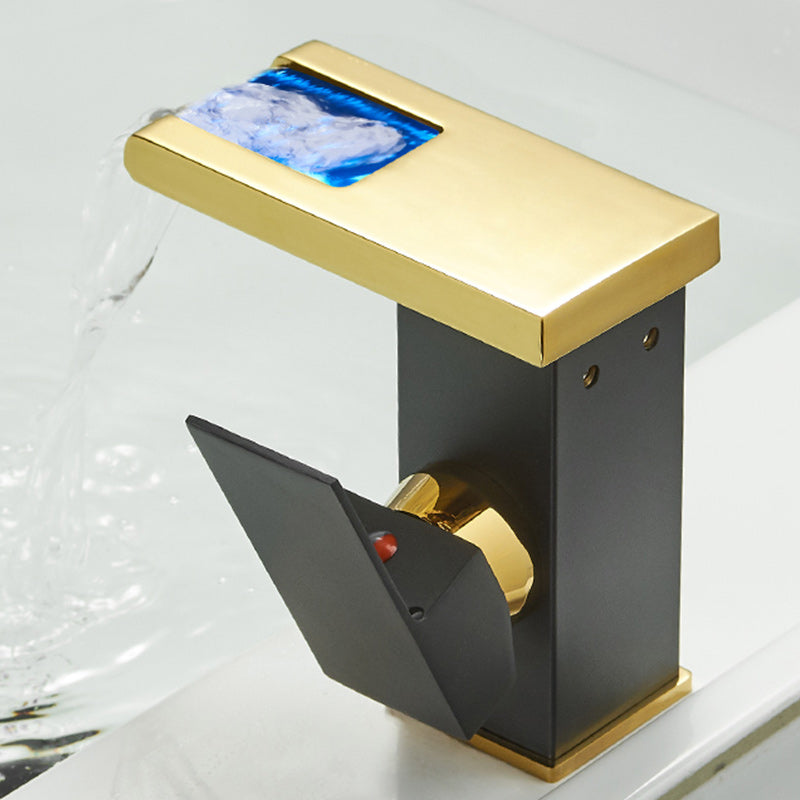 Vivolux | Moderner Wasserfallauslauf Waschbeckenarmatur mit LED Messing Waschbeckenarmatur