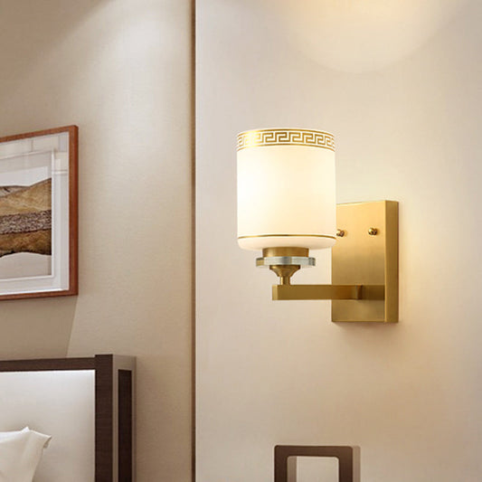 Vivolux | Zylinder Innen Wandbeleuchtung Traditionell Weißes Glas 1-Licht Messingfinish Wandleuchte Lampe