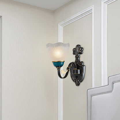 Vivolux | Country Twisted Arm Wandlamp 1/2-Kop Metalen Sconce Lamp in Zwart en Blauw met Dome Frosted Ribbed Glas Shade