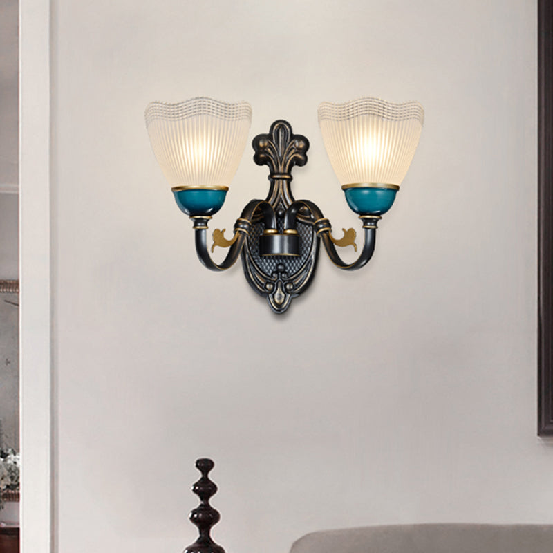Vivolux | Country Twisted Arm Wandlamp 1/2-Kop Metalen Sconce Lamp in Zwart en Blauw met Dome Frosted Ribbed Glas Shade