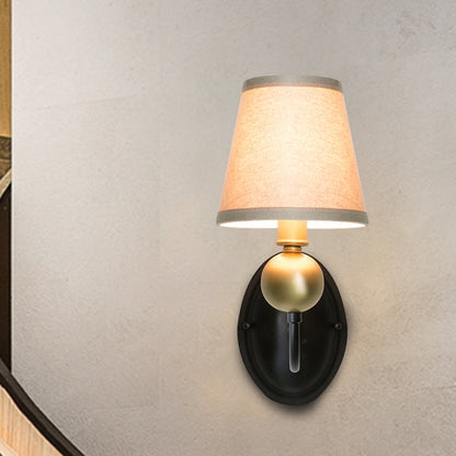 Vivolux | Tapered Fabric Wand Sconces Licht Landelijk 1/2-Bulb Slaapkamer Wandmontage Verlichting in Wit/Beige met Gebogen Arm