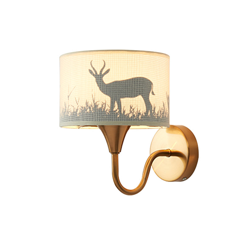 Vivolux | Stoffe Trommel Wandmontage Beleuchtung Klassisch 1 Licht Schlafzimmer Hirsch/Blatt Muster Wandlampe aus Messing mit Schwanenhalsarm
