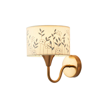 Vivolux | Stoffe Trommel Wandmontage Beleuchtung Klassisch 1 Licht Schlafzimmer Hirsch/Blatt Muster Wandlampe aus Messing mit Schwanenhalsarm